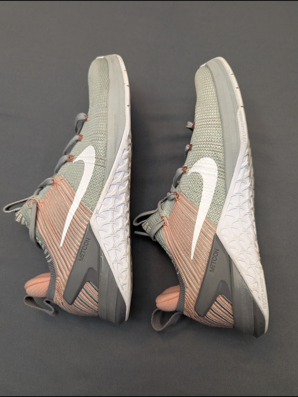 Nike Metcon DSX Flyknit Training Shoes Womens 9 Gray Pink CrossFit Gym - Picture 4 of 9